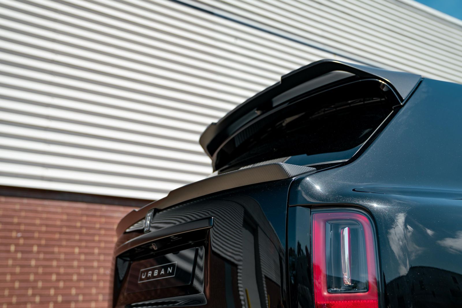 Rolls Royce Cullinan Series 2 Carbon Fiber Widetrack Program