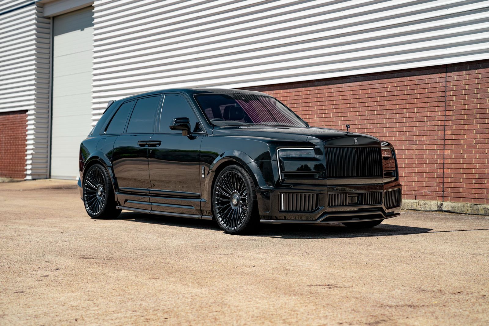 Rolls Royce Cullinan Series 2 Carbon Fiber Widetrack Program