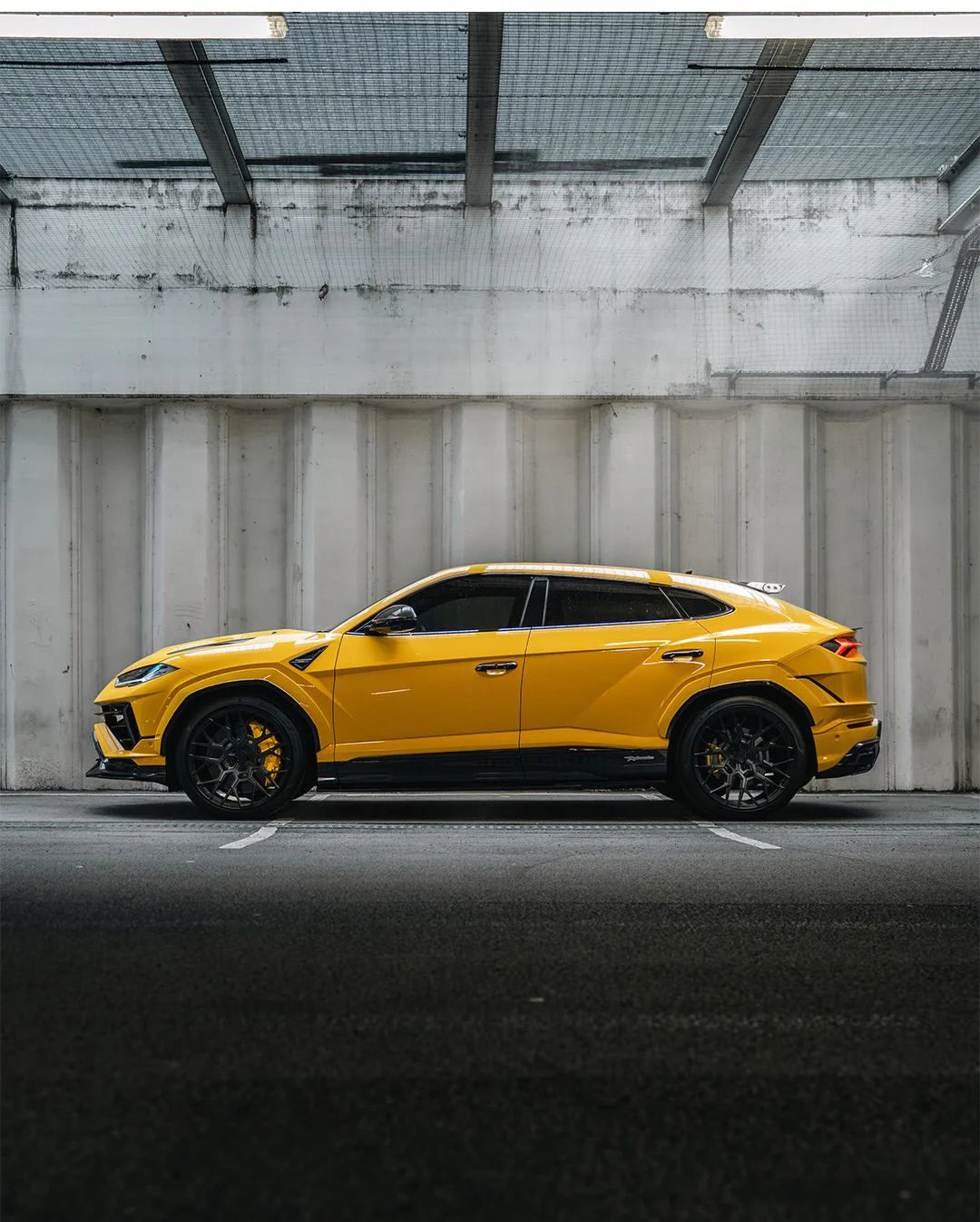 Lamborghini Urus Performante Carbon Fiber Widetrack Program