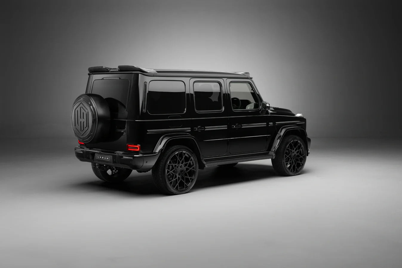 Mercedes Benz 2025+ W465 G Wagon Visual Carbon Fiber Aero Kit