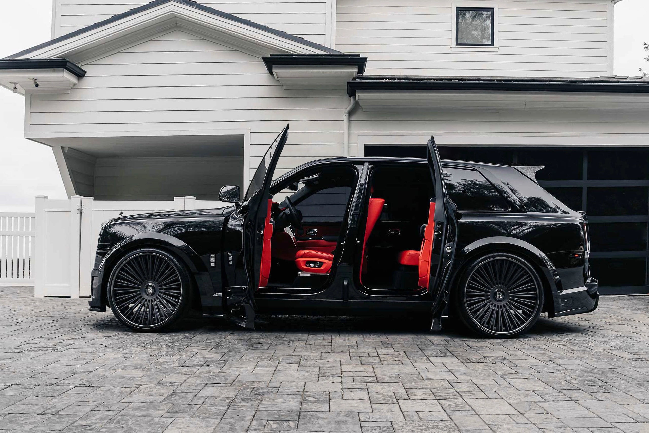 Rolls Royce Cullinan Series 1 Carbon Fiber Widetrack Program