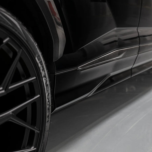 Urban Lamborghini Urus 18-22 Carbon Fibre Lower Door Mouldings Inserts