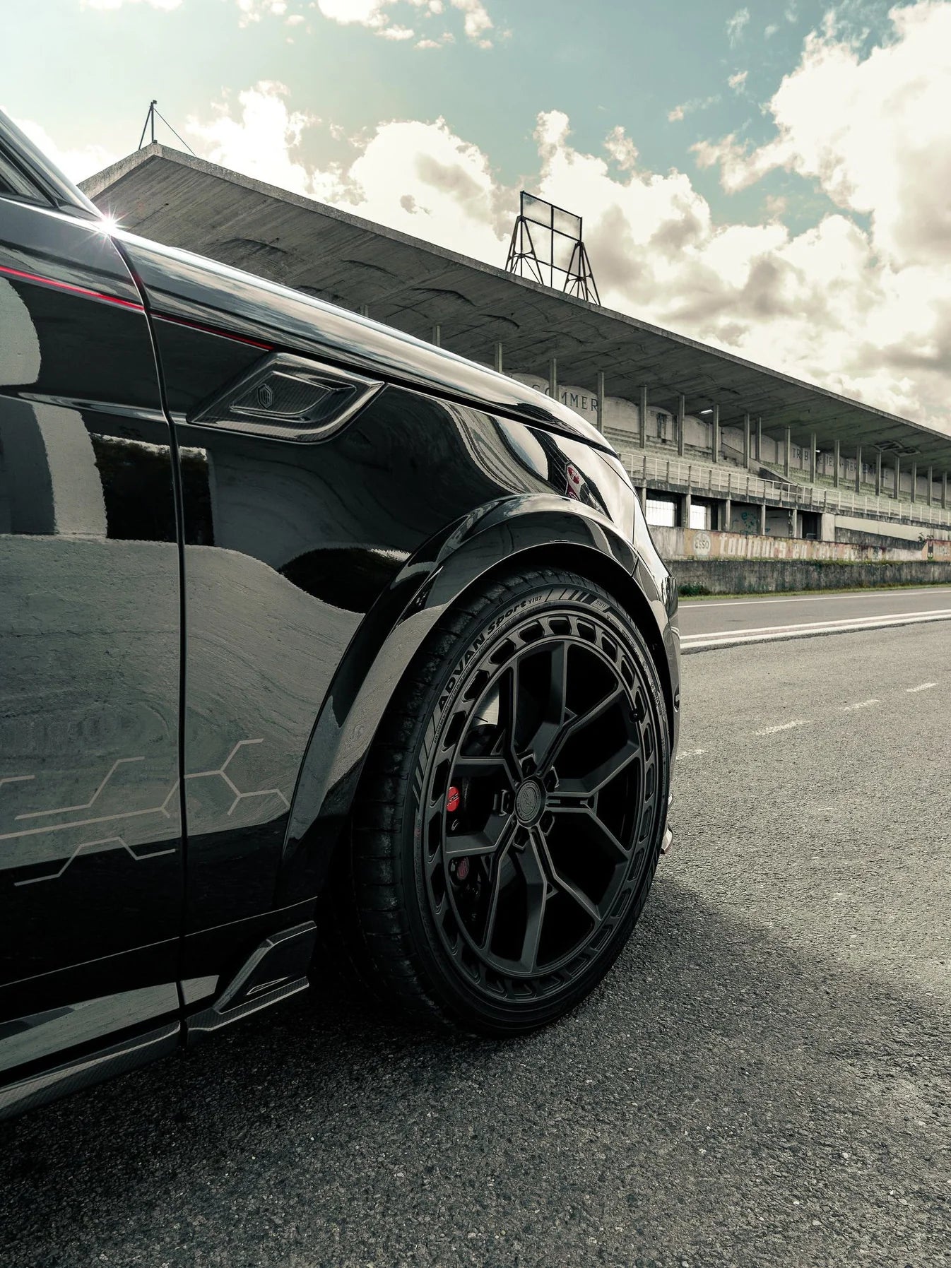 Range Rover Sport L461 XRS Carbon Fiber Widetrack Program