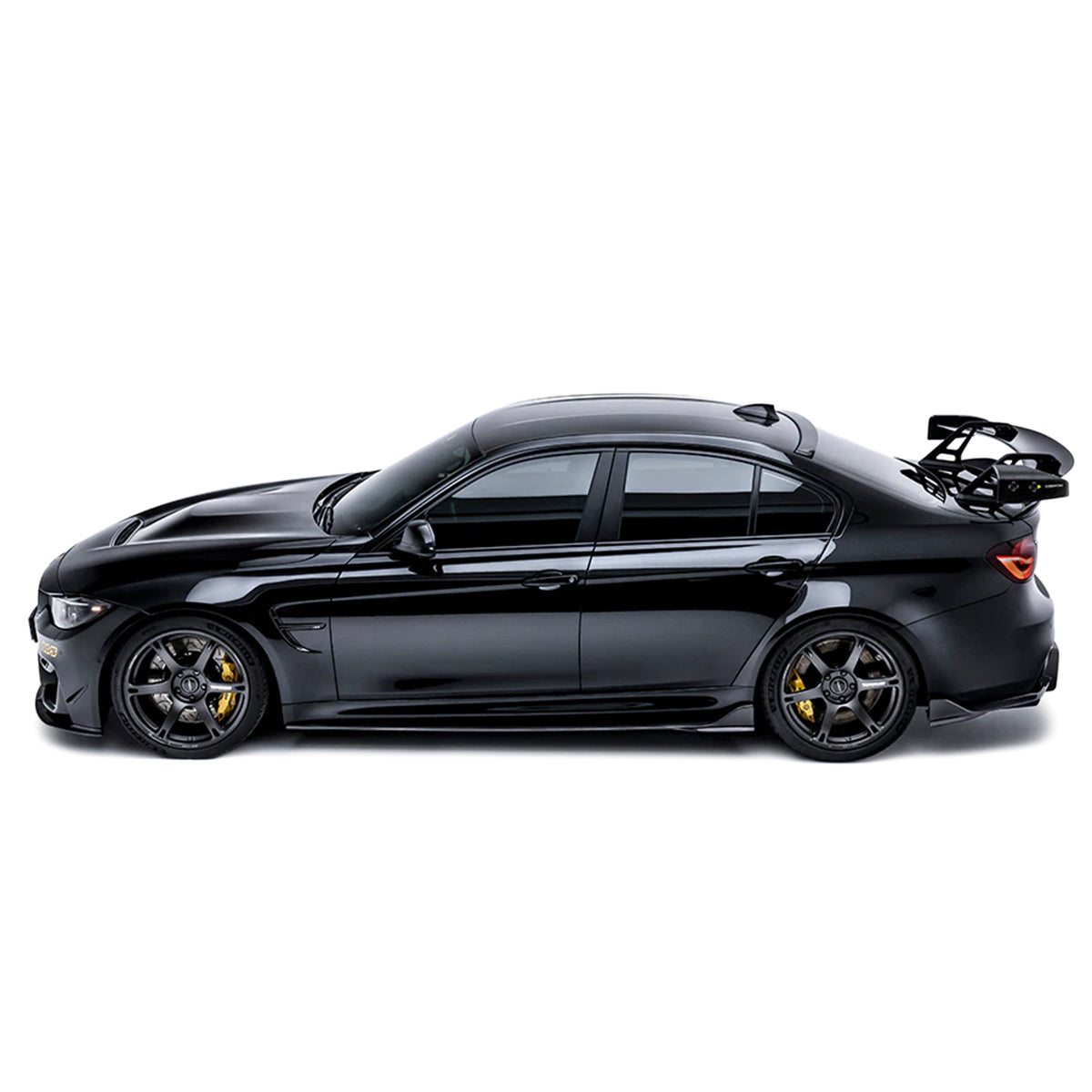 Adro - BMW F80 M3